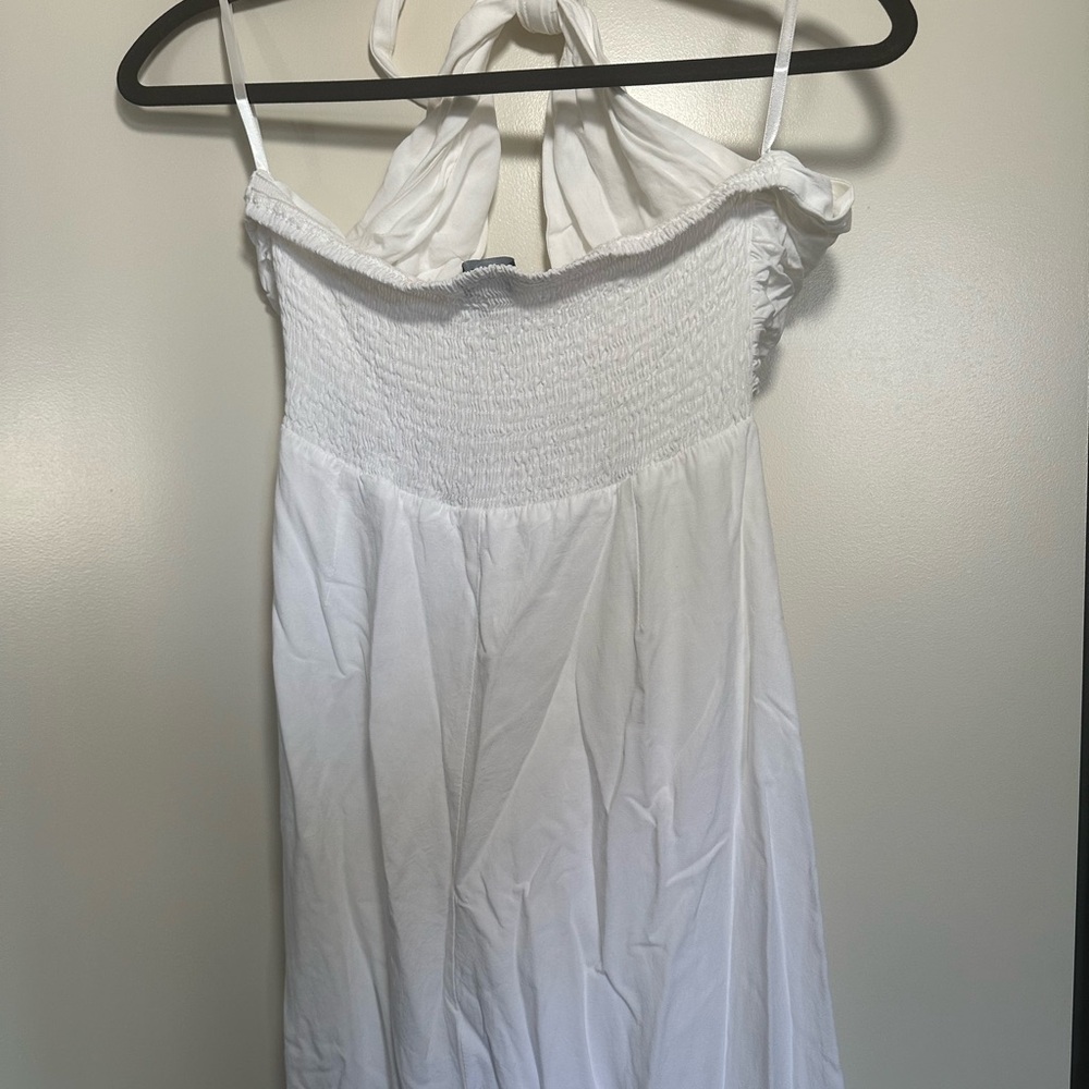 White Sahara Dress JLUXE LABEL. Size XL. Crossover halterneck neck dress. - Picture 9 of 10